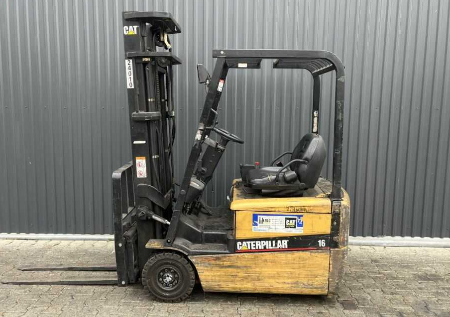 CAT Lift Trucks EP16KT - Električni viličar: slika 2 CAT Lift Trucks EP16KT - Električni viličar: slika 2