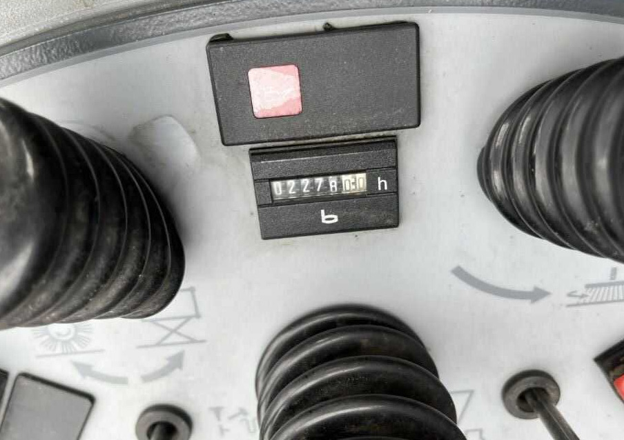 Hako Jonas 1200V - Industrijski pometalni stroj: slika 5 Hako Jonas 1200V - Industrijski pometalni stroj: slika 5