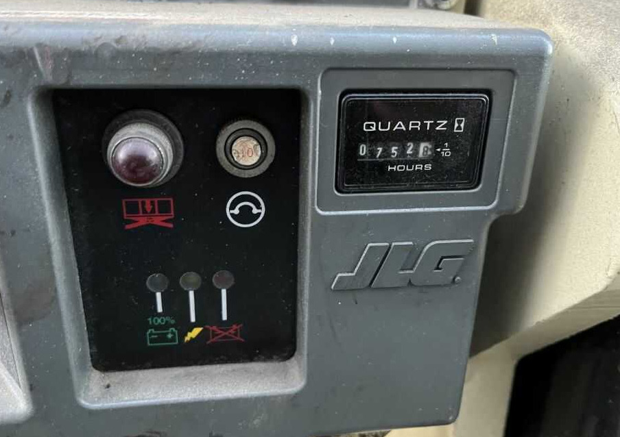 JLG 2646ES - Škarjasta dvižna ploščad: slika 5 JLG 2646ES - Škarjasta dvižna ploščad: slika 5