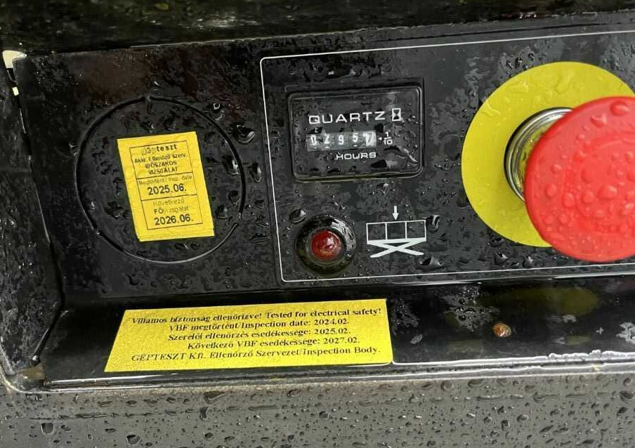 JLG 4045R - Škarjasta dvižna ploščad: slika 5 JLG 4045R - Škarjasta dvižna ploščad: slika 5