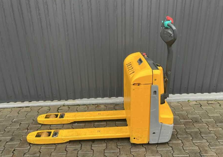 Jungheinrich EJE114 - Paletni viličar: slika 2 Jungheinrich EJE114 - Paletni viličar: slika 2