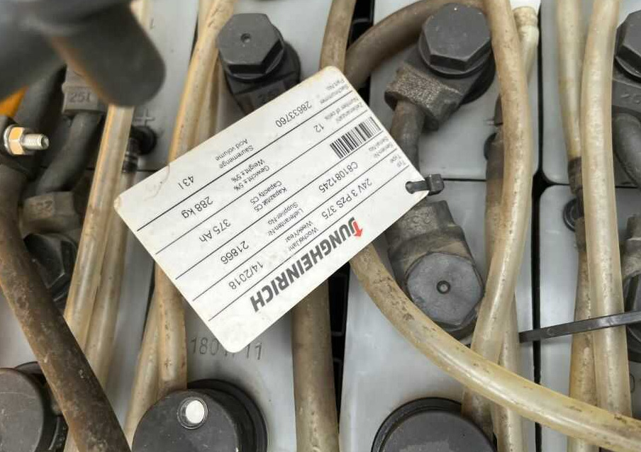 Paletni viličar Jungheinrich ERE120: slika 6