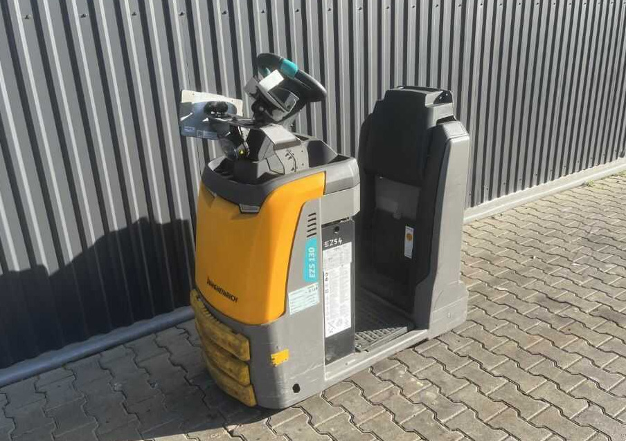 Jungheinrich EZS130 - Vlečni traktor: slika 1 Jungheinrich EZS130 - Vlečni traktor: slika 1