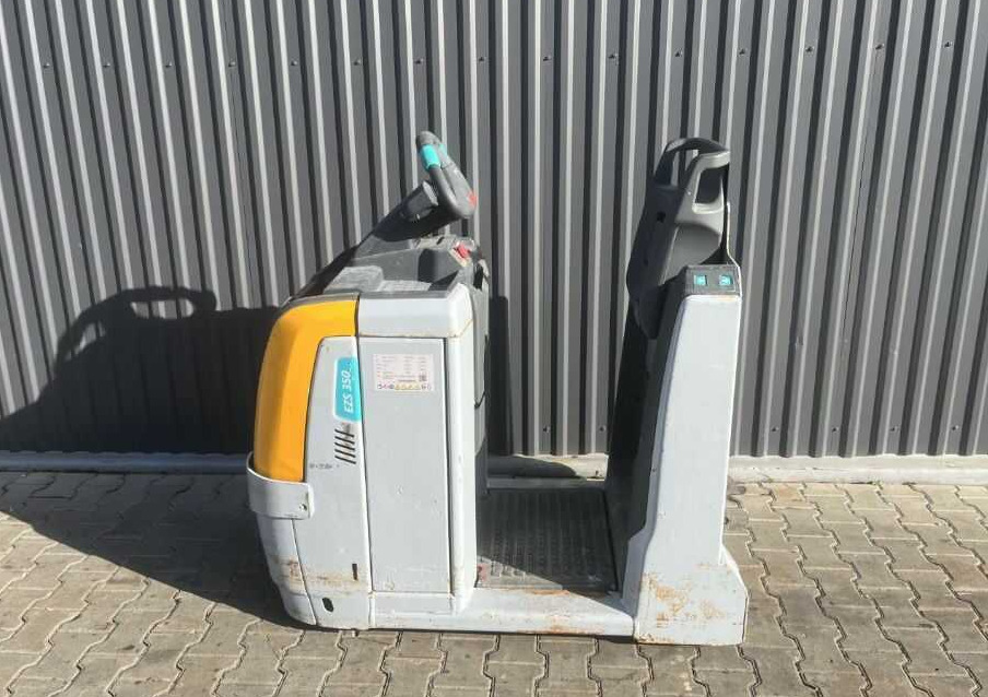 Jungheinrich EZS350 - Vlečni traktor: slika 2 Jungheinrich EZS350 - Vlečni traktor: slika 2