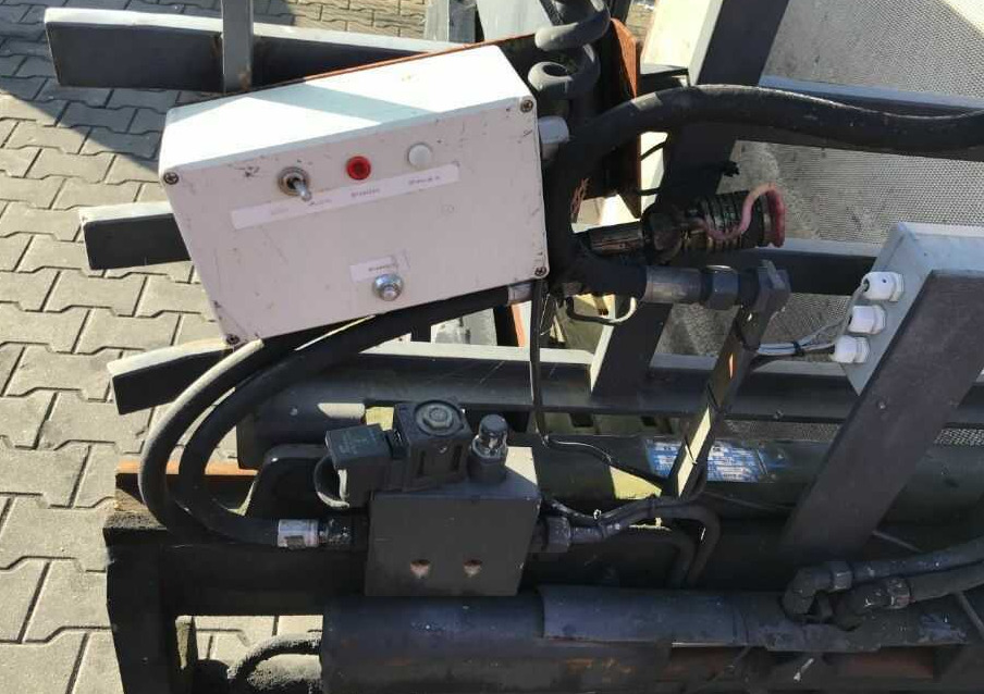 Kaup 2T414-1, Kartonklammer - Sponka za Oprema za rokovanje z materiali: slika 1 Kaup 2T414-1, Kartonklammer - Sponka za Oprema za rokovanje z materiali: slika 1