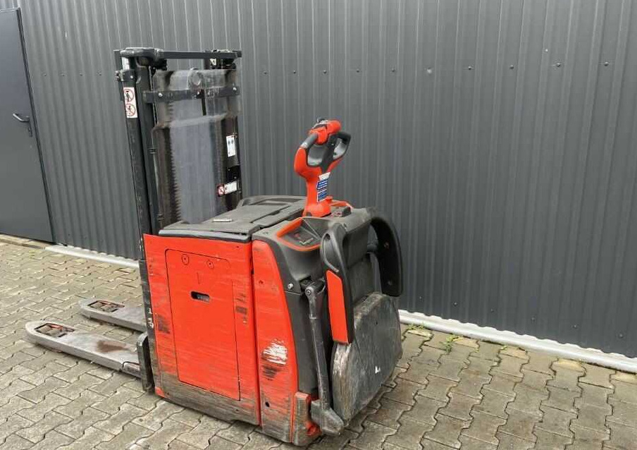 Linde D10AP - Stroj za zlaganje: slika 3 Linde D10AP - Stroj za zlaganje: slika 3