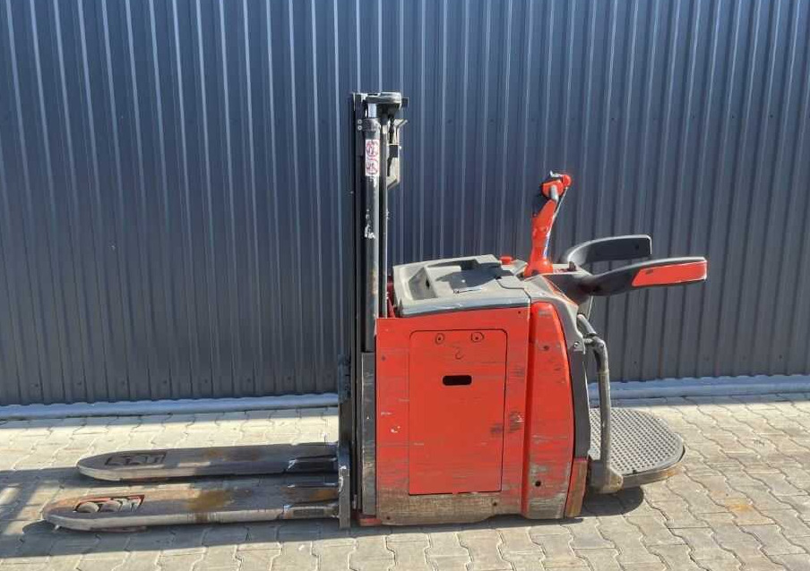 Linde D10AP - Stroj za zlaganje: slika 2 Linde D10AP - Stroj za zlaganje: slika 2