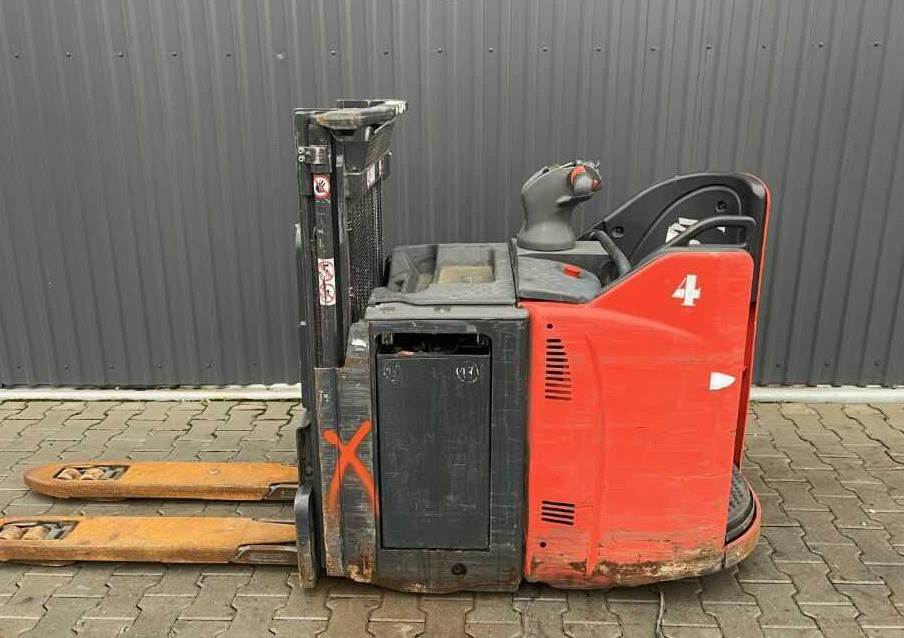 Linde D12HPSP - Stroj za zlaganje: slika 4 Linde D12HPSP - Stroj za zlaganje: slika 4