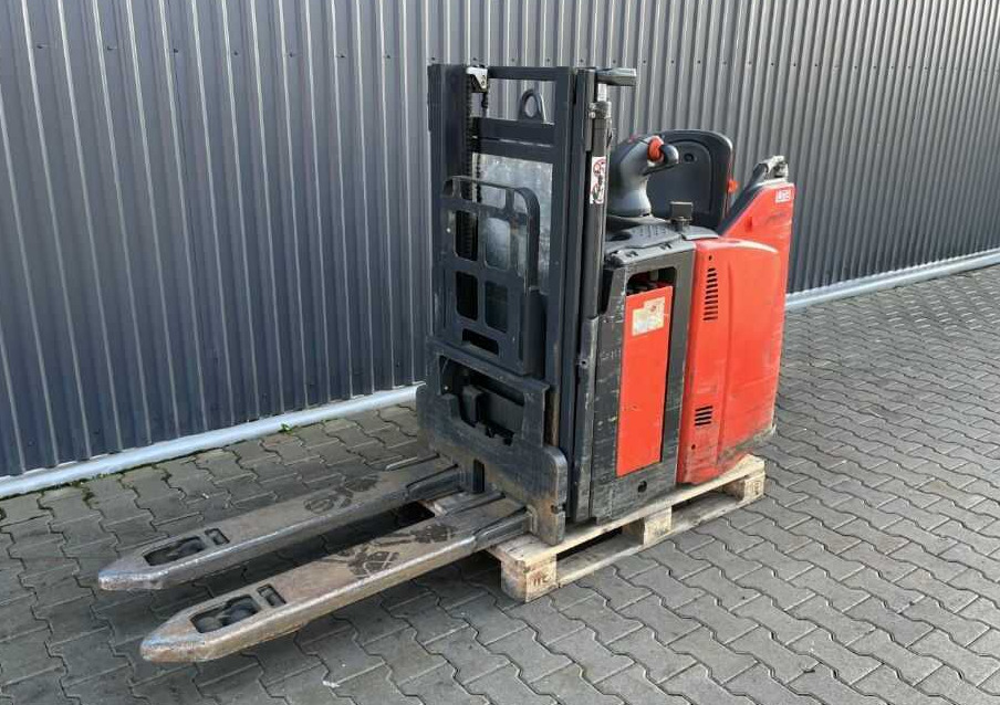 Linde D12SP - Stroj za zlaganje: slika 5 Linde D12SP - Stroj za zlaganje: slika 5