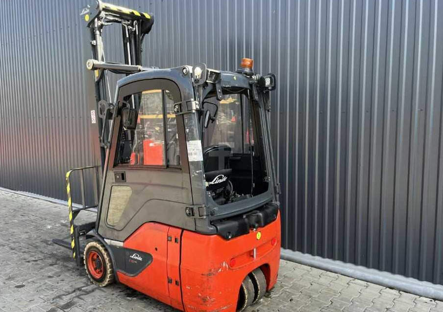 Linde E15-02 - Električni viličar: slika 3 Linde E15-02 - Električni viličar: slika 3