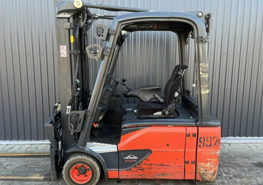Linde E20L-02 - Električni viličar: slika 2 Linde E20L-02 - Električni viličar: slika 2