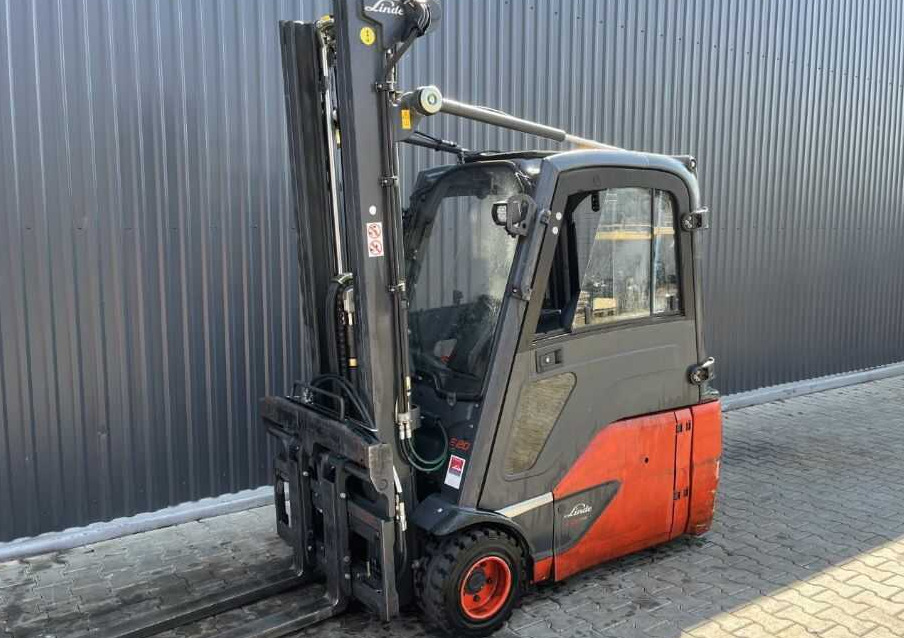 Linde E20L-02 - Električni viličar: slika 1 Linde E20L-02 - Električni viličar: slika 1