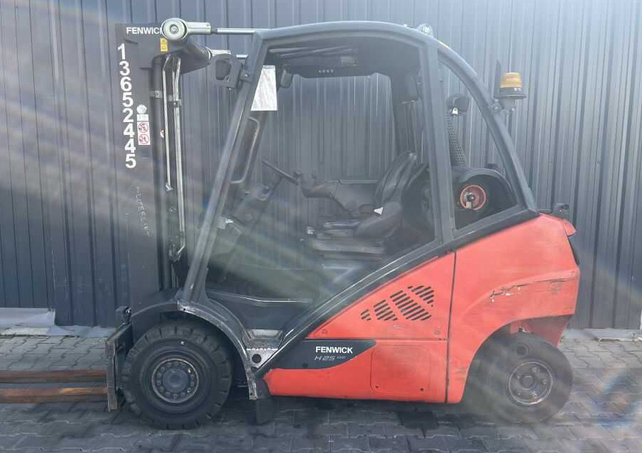 Linde H25T-01 - Plinski viličar: slika 2 Linde H25T-01 - Plinski viličar: slika 2