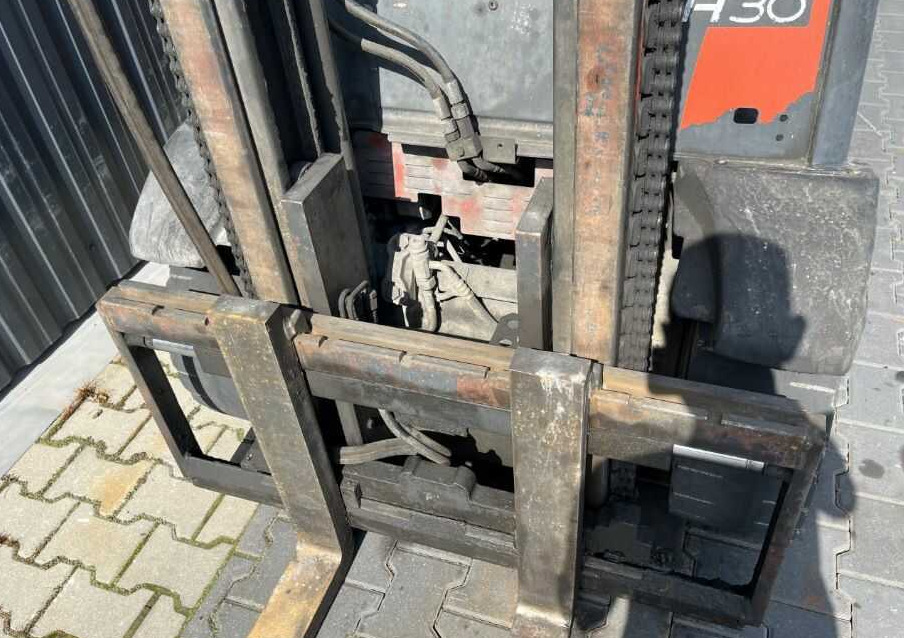 Linde H30D - Diesel viličar: slika 4 Linde H30D - Diesel viličar: slika 4