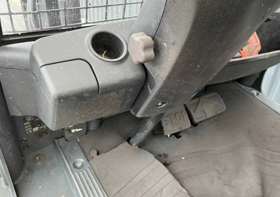 Diesel viličar Linde H35D-02: slika 8 Diesel viličar Linde H35D-02: slika 8