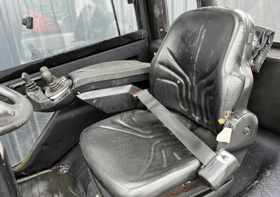 Diesel viličar Linde H40D-01: slika 8 Diesel viličar Linde H40D-01: slika 8