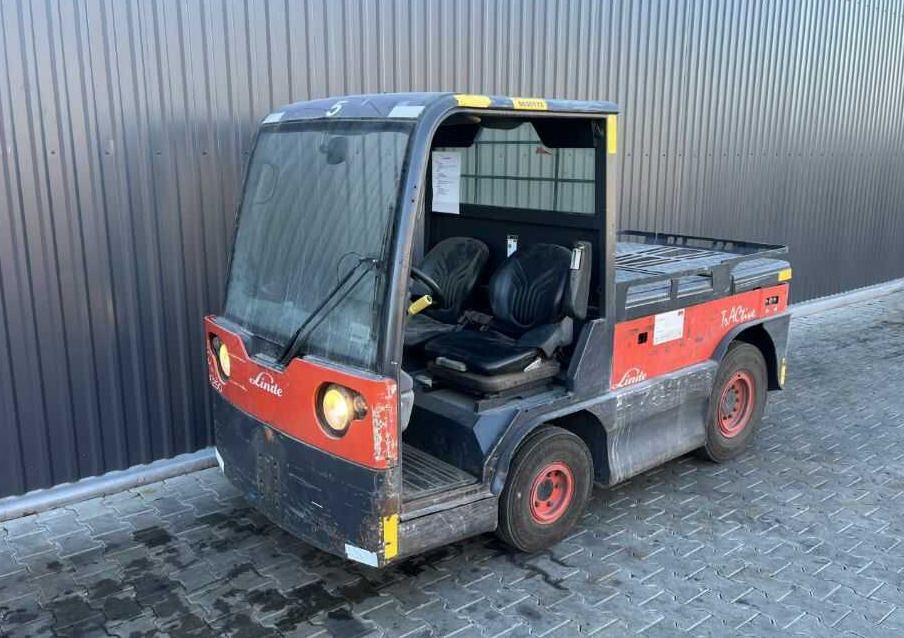 Linde P250 - Vlečni traktor: slika 1 Linde P250 - Vlečni traktor: slika 1