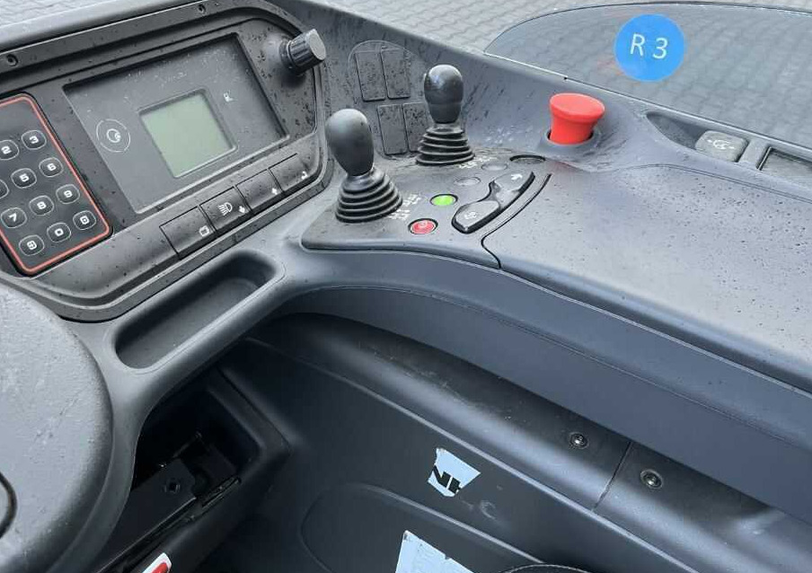 Linde R14HD-01 - Viličar s pomičnim teleskopom: slika 5 Linde R14HD-01 - Viličar s pomičnim teleskopom: slika 5