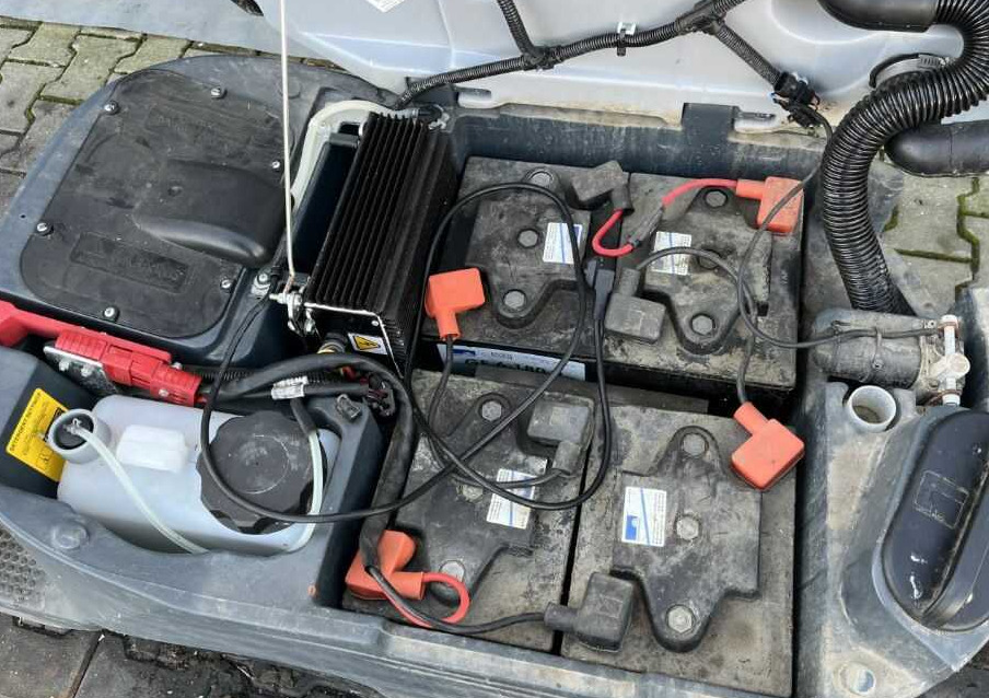 Nilfisk BR652 - Kombinirani čistilni stroj: slika 5 Nilfisk BR652 - Kombinirani čistilni stroj: slika 5