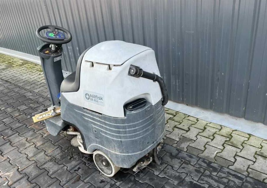 Nilfisk BR652 - Kombinirani čistilni stroj: slika 3 Nilfisk BR652 - Kombinirani čistilni stroj: slika 3