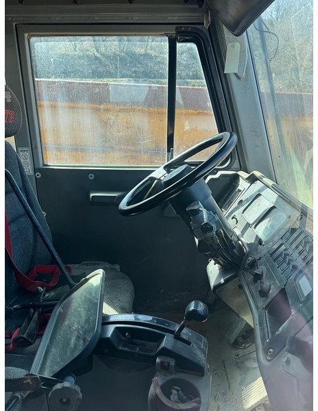 Caterpillar 769D - Kabina in notranjost za Rezervni deli: slika 5 Caterpillar 769D - Kabina in notranjost za Rezervni deli: slika 5