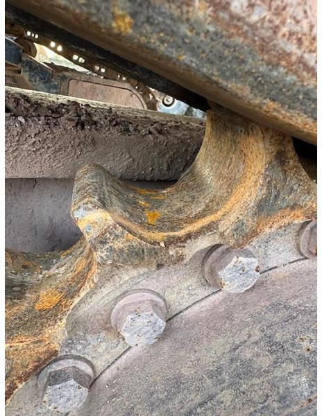 Hitachi ZX650LCH - Bager goseničar: slika 2 Hitachi ZX650LCH - Bager goseničar: slika 2