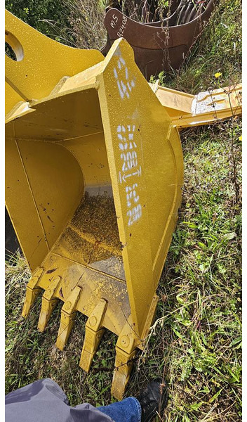 Komatsu PC200 - Žlica: slika 3 Komatsu PC200 - Žlica: slika 3