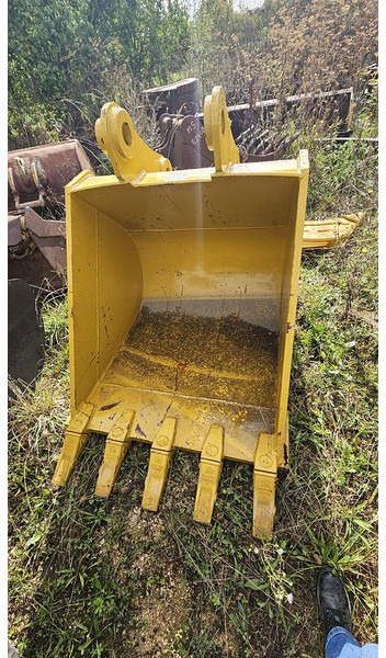 Komatsu PC200 - Žlica: slika 2 Komatsu PC200 - Žlica: slika 2