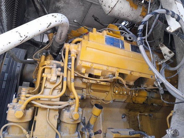 Komatsu SA12V140 - WA800 - HD785 - HD985 - D475 engine - - Motor: slika 1 Komatsu SA12V140 - WA800 - HD785 - HD985 - D475 engine - - Motor: slika 1