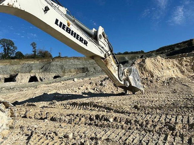 Liebherr R9100 - Bager: slika 2 Liebherr R9100 - Bager: slika 2