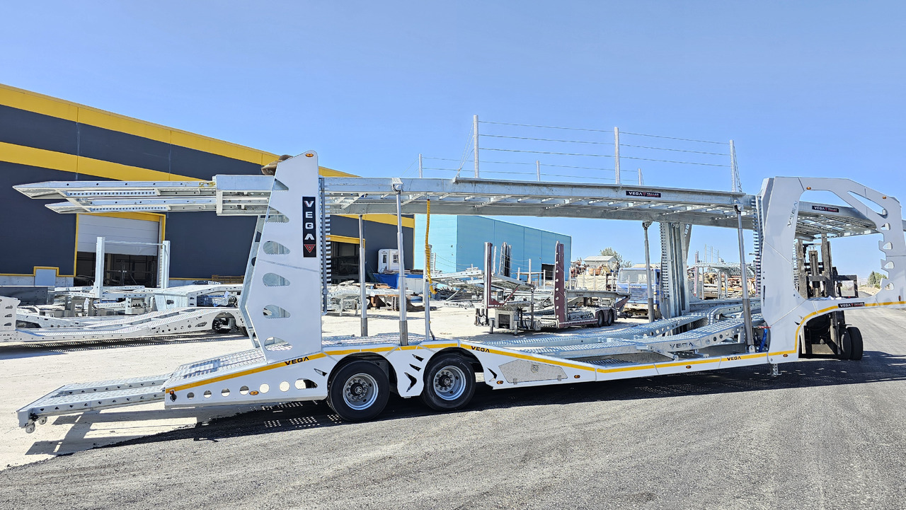 Nov Polprikolica avtotransporter Car Carrier: slika 24 Nov Polprikolica avtotransporter Car Carrier: slika 24