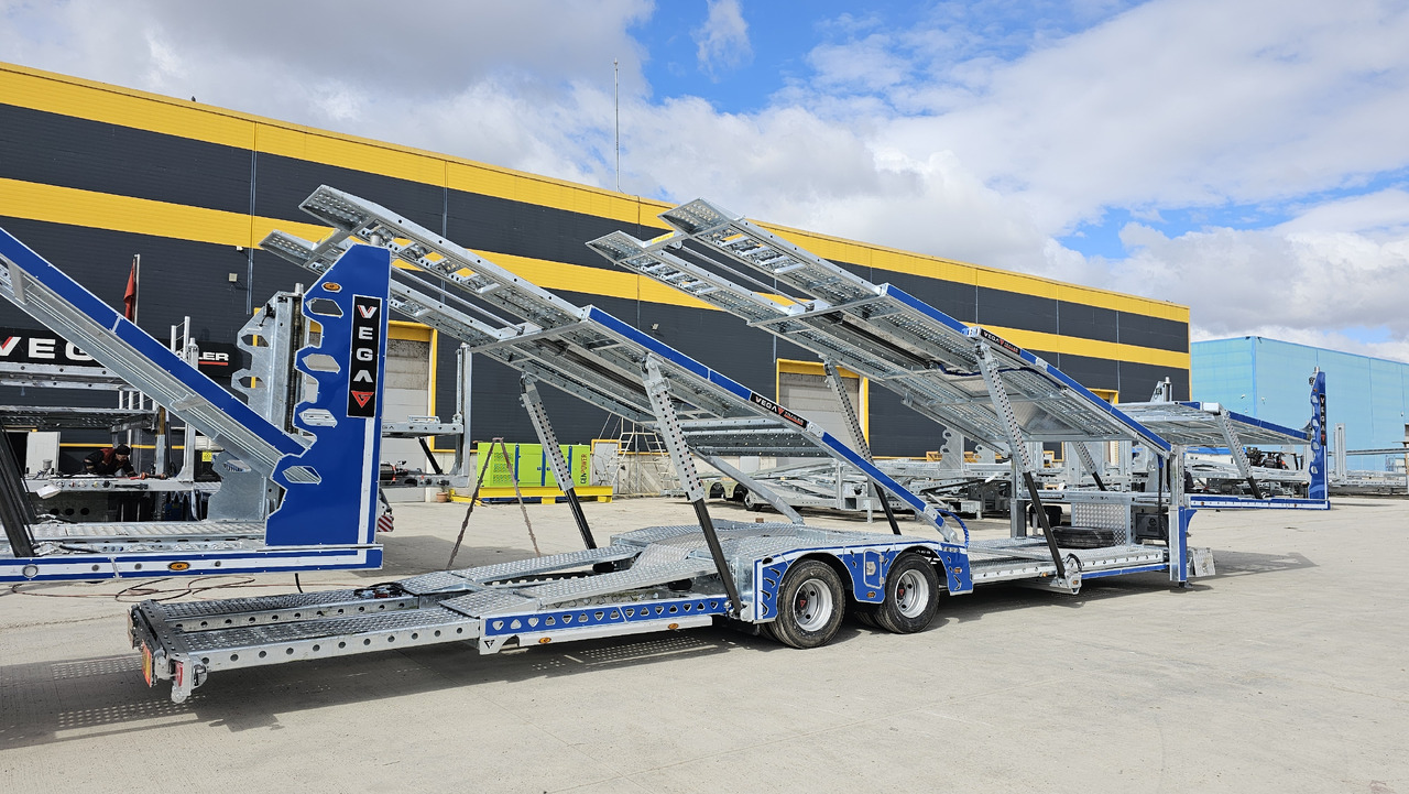 VEGA TRAILER Extendable Jeep Carrier - Polprikolica avtotransporter: slika 1 VEGA TRAILER Extendable Jeep Carrier - Polprikolica avtotransporter: slika 1