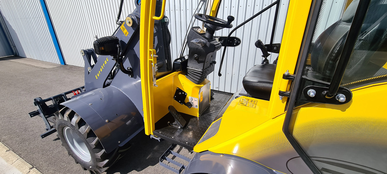 Eurotrac W12 Radlader Hoflader - Zgibni nakladalnik: slika 4 Eurotrac W12 Radlader Hoflader - Zgibni nakladalnik: slika 4