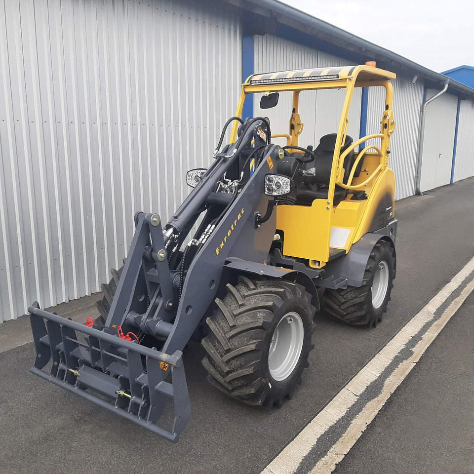 Eurotrac W12 Radlader Hoflader - Zgibni nakladalnik: slika 4 Eurotrac W12 Radlader Hoflader - Zgibni nakladalnik: slika 4