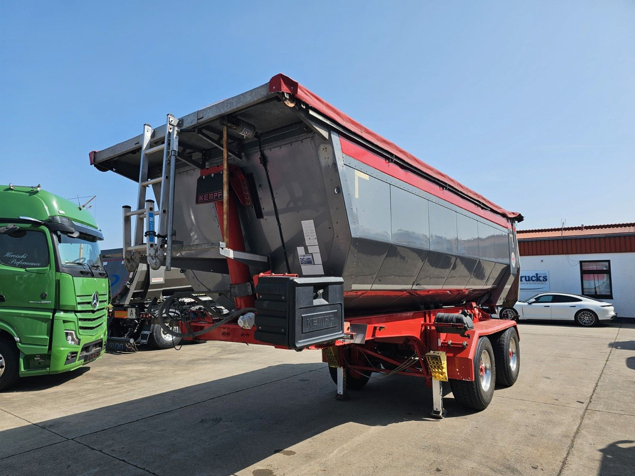 Kempf SKM 31/2 * KIPPMULDE * ELEK. VERDECK *LIFT * BPW - Kiper polprikolica: slika 1 Kempf SKM 31/2 * KIPPMULDE * ELEK. VERDECK *LIFT * BPW - Kiper polprikolica: slika 1