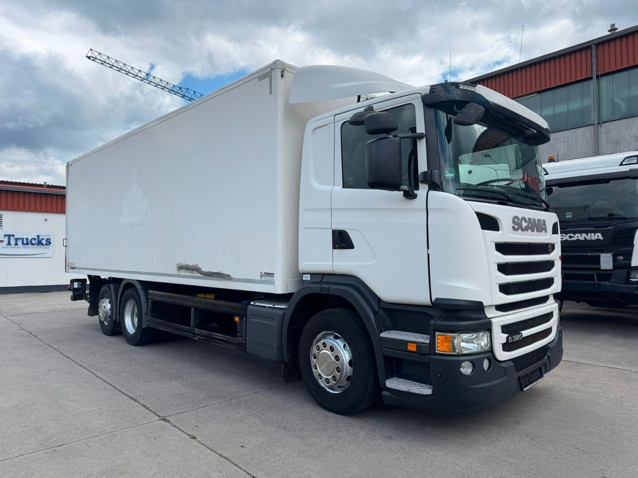 Scania P 380 * KOFFER * LBW 3 TON * LENK / LIFTACHSE * - Tovornjak zabojnik: slika 2 Scania P 380 * KOFFER * LBW 3 TON * LENK / LIFTACHSE * - Tovornjak zabojnik: slika 2