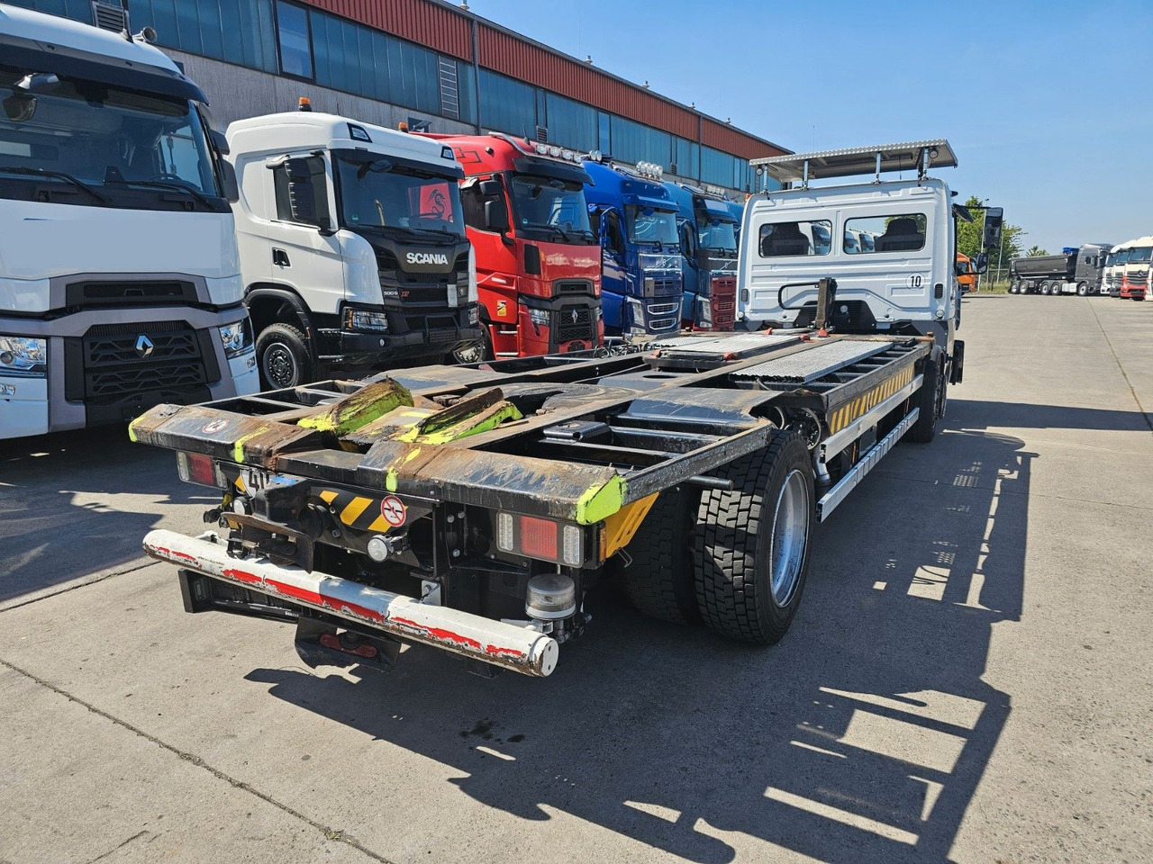 Mercedes-Benz KAMAG * WBH25 * UMSETZER * KLIMA * STANDHEIZ. * - Vlačilec: slika 5 Mercedes-Benz KAMAG * WBH25 * UMSETZER * KLIMA * STANDHEIZ. * - Vlačilec: slika 5