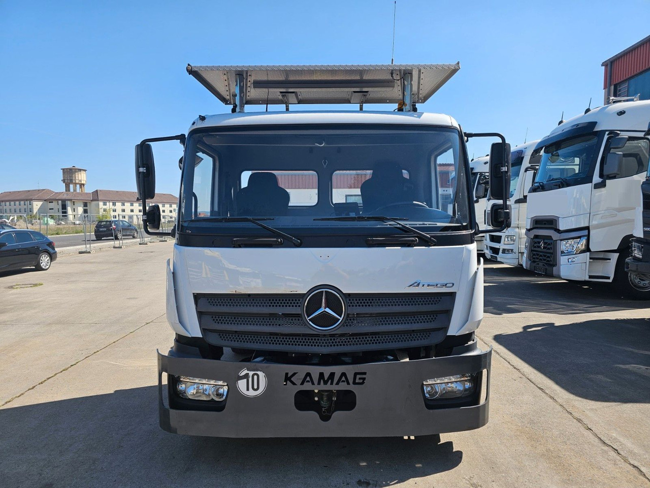 Mercedes-Benz KAMAG * WBH25 * UMSETZER * KLIMA * STANDHEIZ. * - Vlačilec: slika 2 Mercedes-Benz KAMAG * WBH25 * UMSETZER * KLIMA * STANDHEIZ. * - Vlačilec: slika 2