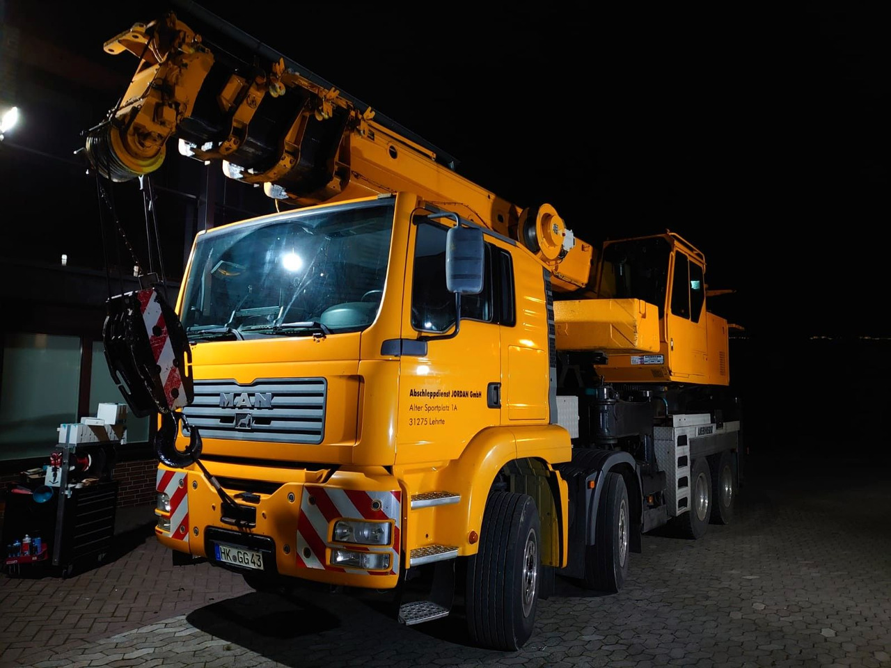 MAN Liebherr LTF 1030-1035-1040 Motor neu - Tovornjak z dvigalom: slika 1 MAN Liebherr LTF 1030-1035-1040 Motor neu - Tovornjak z dvigalom: slika 1