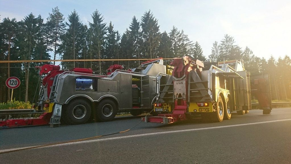 Mercedes-Benz Arocs 4163 8x4 G&G Heavy Wrecker Mercedes-Benz Arocs 4163 8x4 G&G Heavy Wrecker - Vlečno vozilo: slika 2 Mercedes-Benz Arocs 4163 8x4 G&G Heavy Wrecker Mercedes-Benz Arocs 4163 8x4 G&G Heavy Wrecker - Vlečno vozilo: slika 2