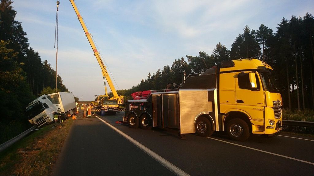Mercedes-Benz Arocs 4163 8x4 G&G Heavy Wrecker Mercedes-Benz Arocs 4163 8x4 G&G Heavy Wrecker - Vlečno vozilo: slika 1 Mercedes-Benz Arocs 4163 8x4 G&G Heavy Wrecker Mercedes-Benz Arocs 4163 8x4 G&G Heavy Wrecker - Vlečno vozilo: slika 1