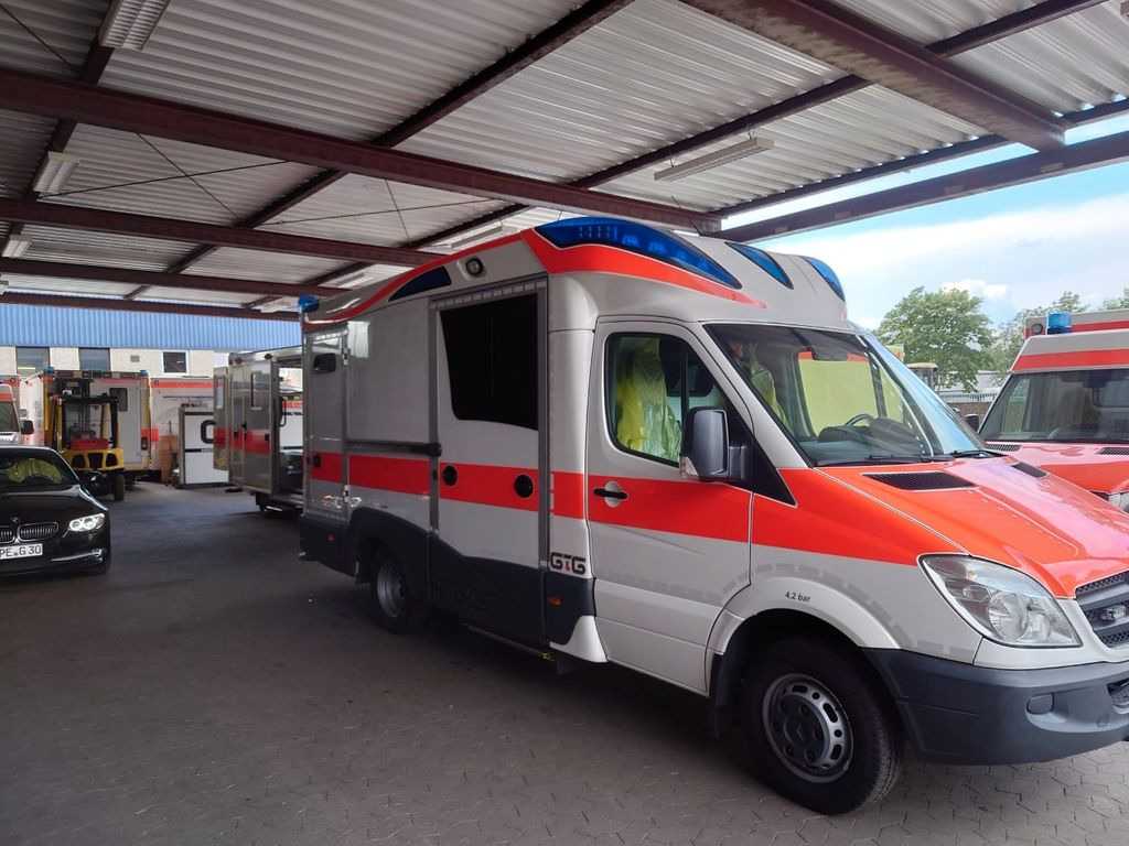 Mercedes-Benz RTW Tigis - Reševalno vozilo: slika 1 Mercedes-Benz RTW Tigis - Reševalno vozilo: slika 1
