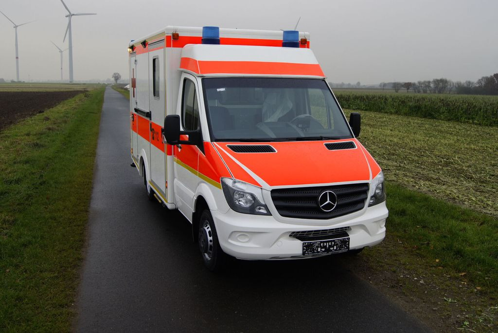 Mercedes-Benz Sprinter 516 // Mod. 2014 // 1 J Garantie // - Reševalno vozilo: slika 4 Mercedes-Benz Sprinter 516 // Mod. 2014 // 1 J Garantie // - Reševalno vozilo: slika 4