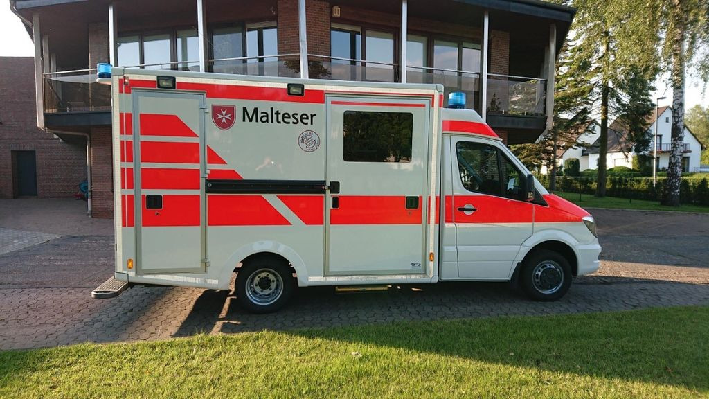 Mercedes-Benz Sprinter 519 / ATM 0km 4x on Stock - Reševalno vozilo: slika 3 Mercedes-Benz Sprinter 519 / ATM 0km 4x on Stock - Reševalno vozilo: slika 3