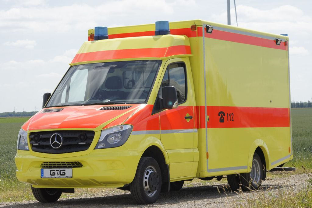 Mercedes-Benz Sprinter 519 // Mod. 2017 // 1 J Garantie // - Reševalno vozilo: slika 4 Mercedes-Benz Sprinter 519 // Mod. 2017 // 1 J Garantie // - Reševalno vozilo: slika 4