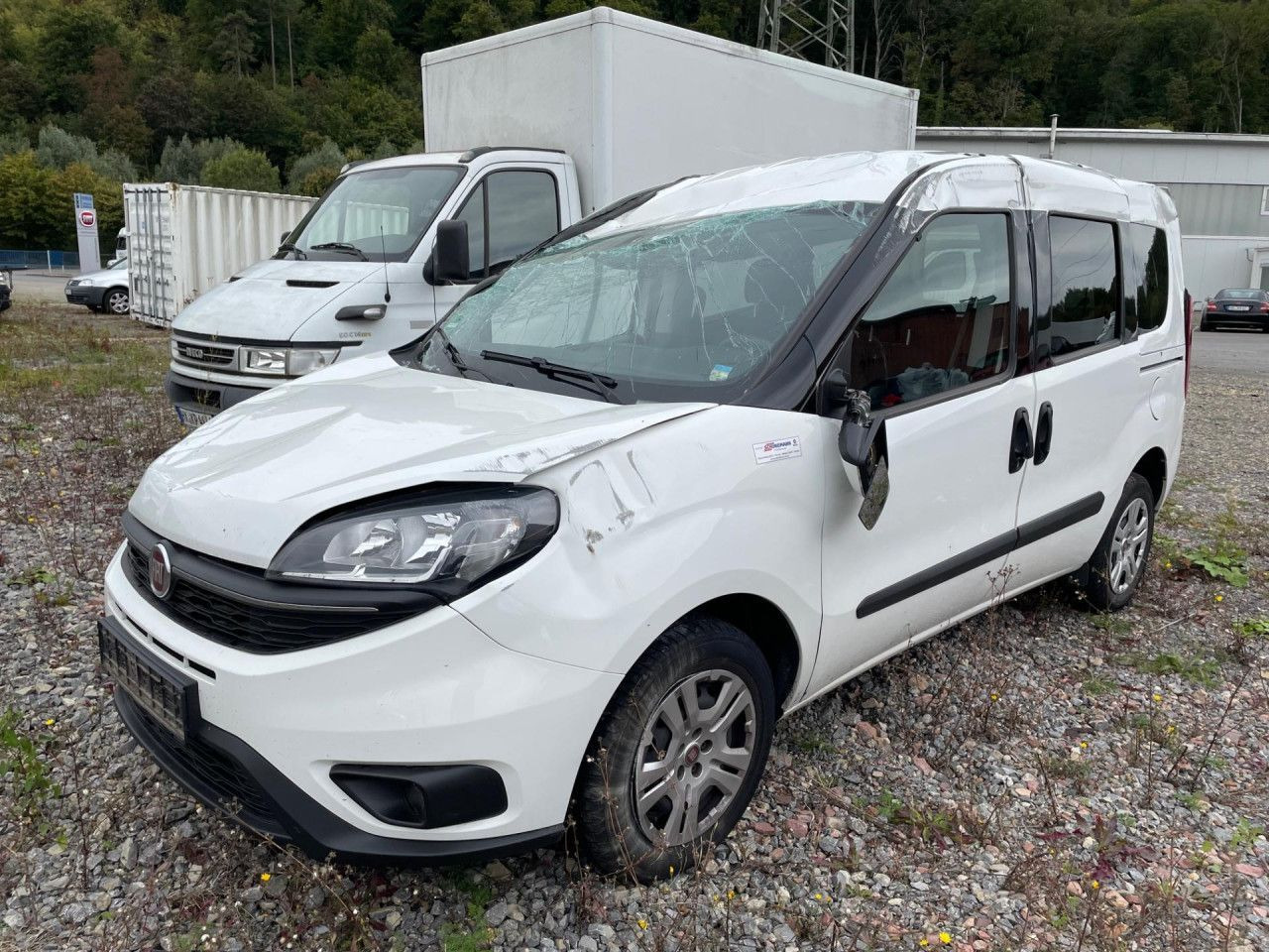 Fiat Doblo Maxi 1.6 M-Jet Euro6 Klima ZV - Potniški kombi: slika 2 Fiat Doblo Maxi 1.6 M-Jet Euro6 Klima ZV - Potniški kombi: slika 2