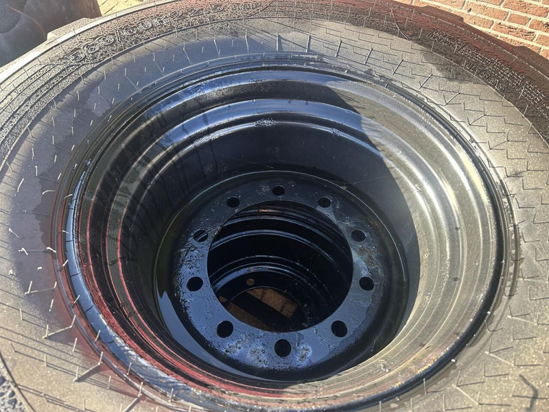 4 banden 560x60x22.5 - Gume in platišča: slika 3 4 banden 560x60x22.5 - Gume in platišča: slika 3