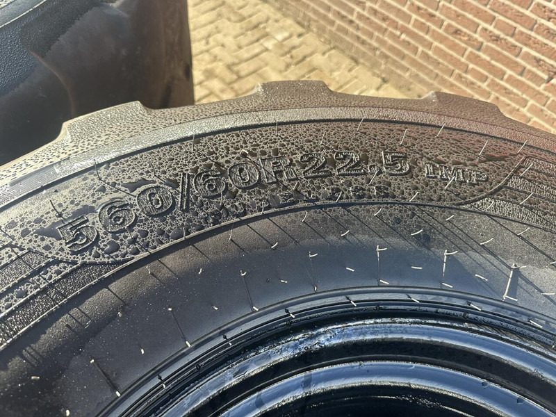 4 banden 560x60x22.5 - Gume in platišča: slika 4 4 banden 560x60x22.5 - Gume in platišča: slika 4