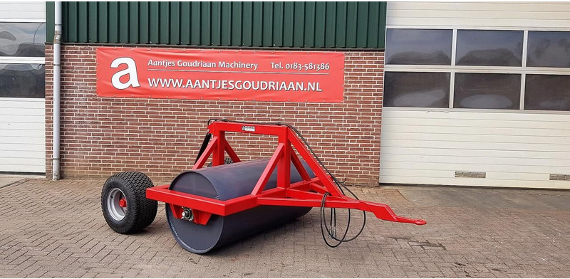 GETROKKEN landrol - Kmetijski valjar: slika 1 GETROKKEN landrol - Kmetijski valjar: slika 1