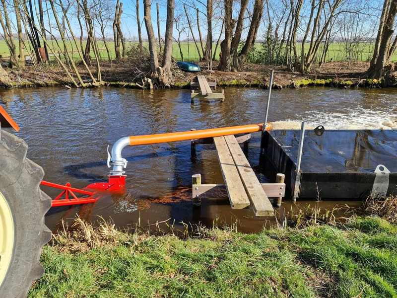Lely vijzelpomp - Nieuw - Črpalka za vodo: slika 1 Lely vijzelpomp - Nieuw - Črpalka za vodo: slika 1